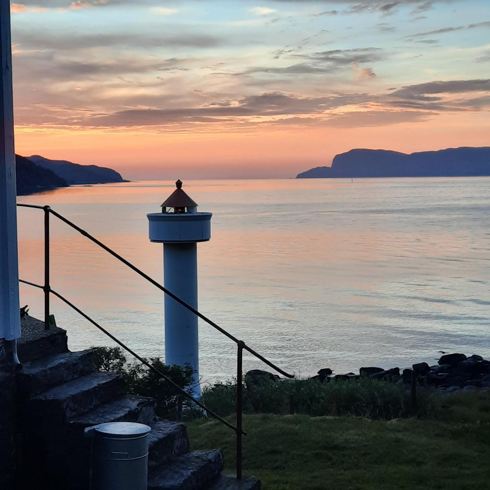 مبيت وإفطار Rödberg Ulvesund Fyr المظهر الخارجي الصورة